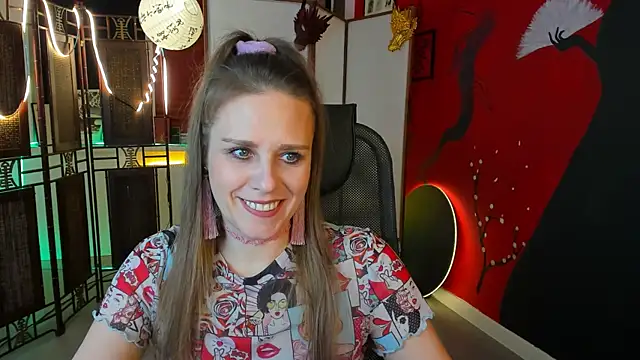 EmiliaBedy online show from 03/20/25, 09:04