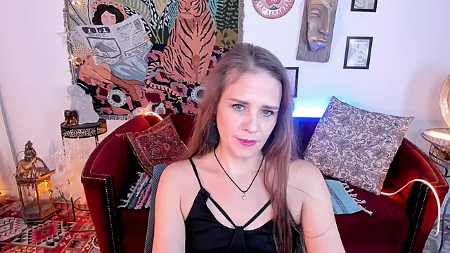 EmiliaBedy online show from 10/02/25, 09:23