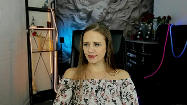 EmiliaBedy online show from 03/14/25, 05:16