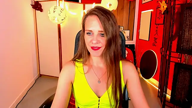 Snapshot of EmiliaBedy chatting on 07/27/26, 05:25 EmiliaBedy online show from 07/27/26, 05:25