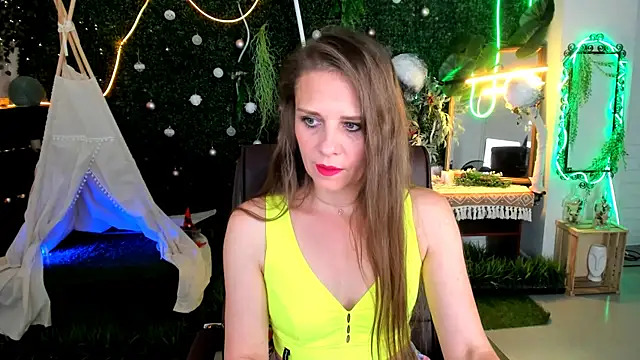 EmiliaBedy online show from 06/07/26, 09:03