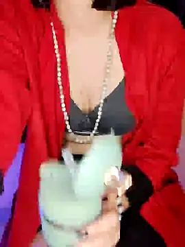 Snapshot of Aapsara_ chatting on 01/28/25, 07:53 Aapsara online show from 01/28/25, 07:53