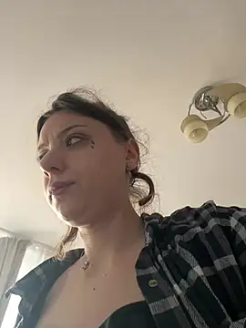 bunnythetailor online show from 02/26/25, 06:51