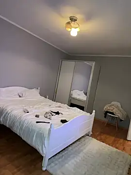 bunnythetailor online show from 02/28/25, 07:03