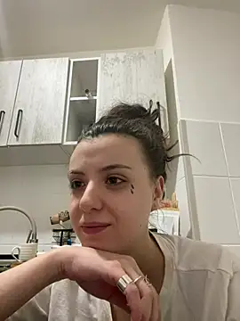 bunnythetailor online show from 02/24/26, 02:12