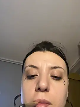 bunnythetailor online show from 02/04/25, 12:29