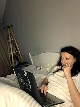 bunnythetailor online show from 11/20/25, 02:29