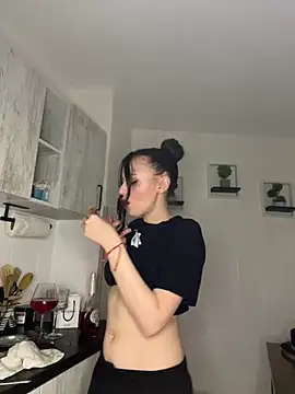 bunnythetailor online show from 02/28/25, 10:50