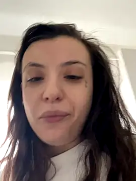 bunnythetailor online show from 11/21/25, 01:43