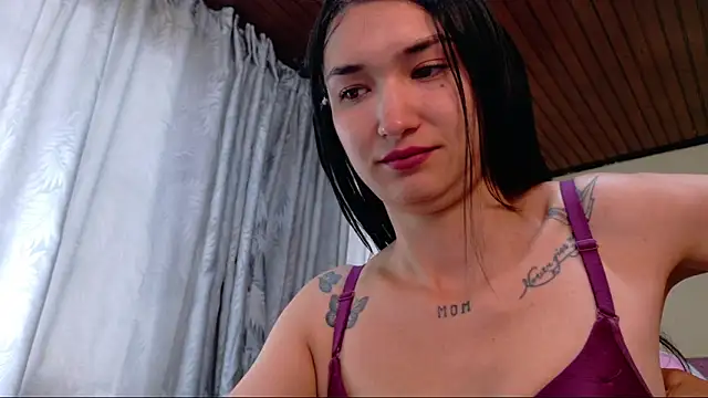 Sofii cutee online show from 12/17/25, 12:32