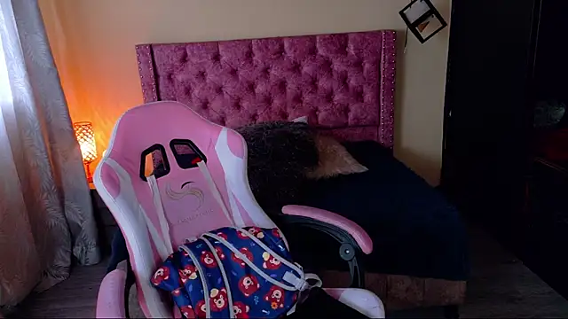 Sofii cutee online show from 12/19/25, 12:29