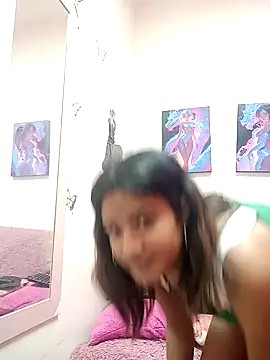 Jenner Macpherson online show from 02/27/25, 12:23