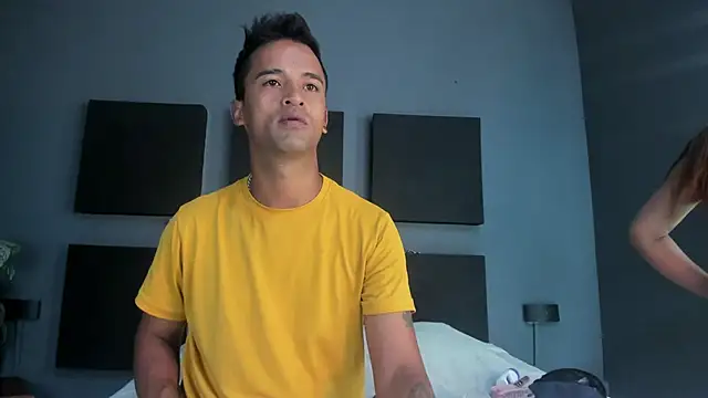 Nikki and Mayk online show from 09/21/25, 02:49