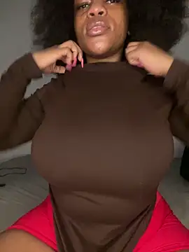 Boneca25 online show from 12/20/25, 09:56