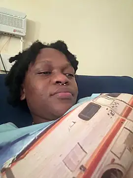 Boneca25 online show from 02/04/26, 01:06