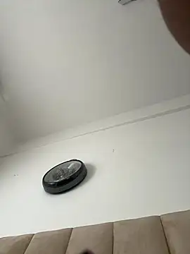 Boneca25 online show from 03/31/26, 08:49