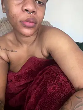 Boneca25 online show from 05/14/26, 08:33