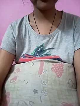 Snapshot of Tanu-00 chatting on 10/09/25, 04:24 Tanu-00 online show from 10/09/25, 04:24