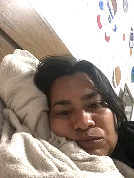 indiazinha69  online show from 12/03/25, 11:14