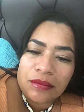 indiazinha69  online show from 01/31/26, 07:23