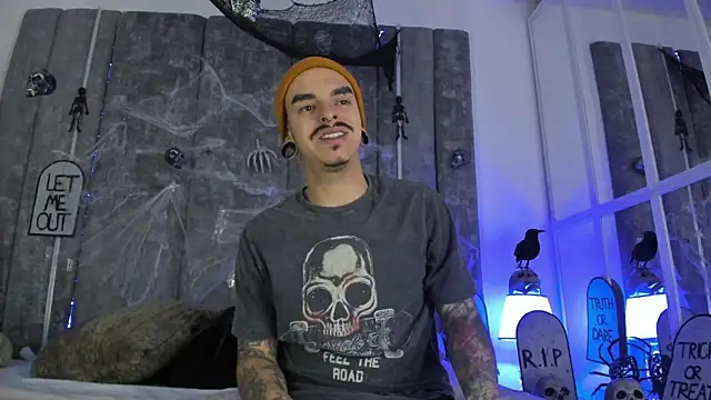 kaletattoo online show from 10/29/25, 11:09