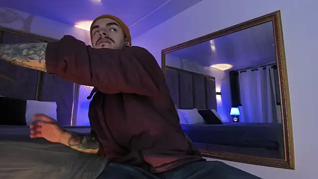 Snapshot of kaletattoo chatting on 02/11/26, 11:10 kaletattoo online show from 02/11/26, 11:10