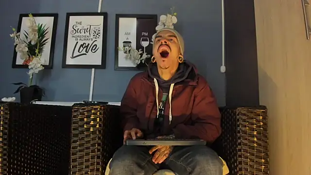 kaletattoo online show from 11/05/25, 11:35