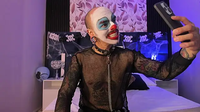 kaletattoo online show from 10/31/25, 11:40