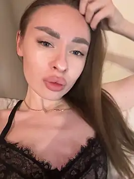 Megan x Grace online show from 02/06/25, 07:07