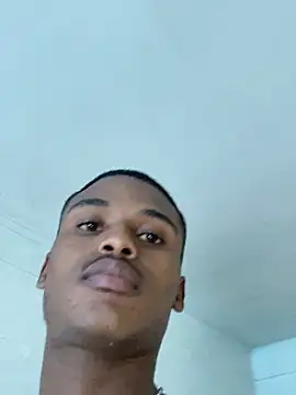 Snapshot of kenner_jacksom chatting on 02/10/25, 05:19 kenner jacksom online show from 02/10/25, 05:19