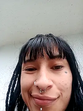 esmeralda06 online show from 12/19/25, 12:18