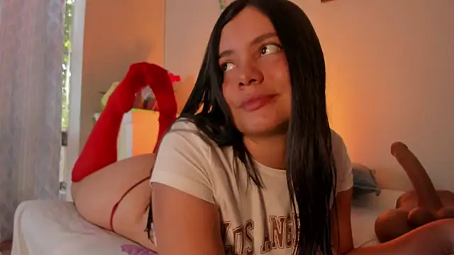 evaa greey online show from 12/19/25, 08:11