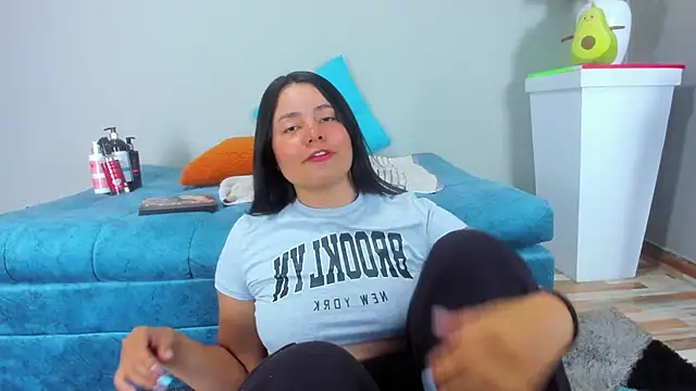 evaa greey online show from 09/18/25, 08:12