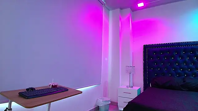 Milu ballmer online show from 11/05/25, 06:22