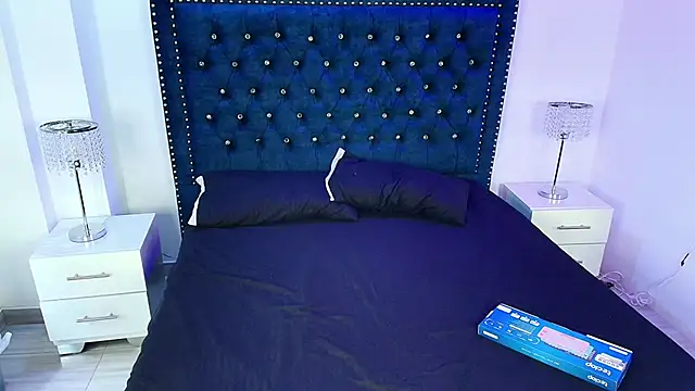 Milu ballmer online show from 09/17/25, 06:32