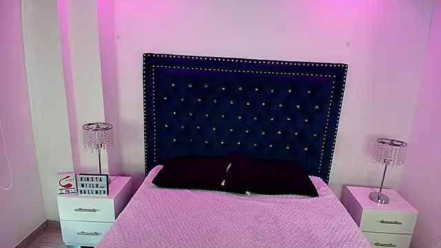 Milu ballmer online show from 09/19/25, 06:23