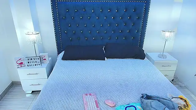 Milu ballmer online show from 09/16/25, 06:53