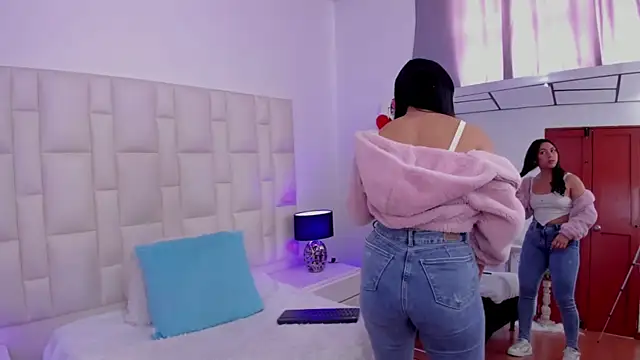 Ariana rouse online show from 03/14/25, 03:36