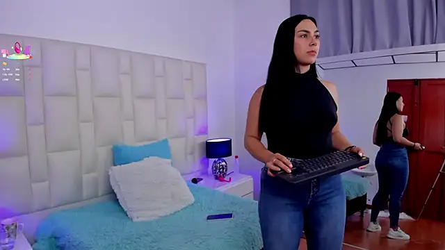 Ariana rouse online show from 03/02/25, 01:26