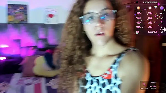 Isangel  online show from 10/26/25, 03:51