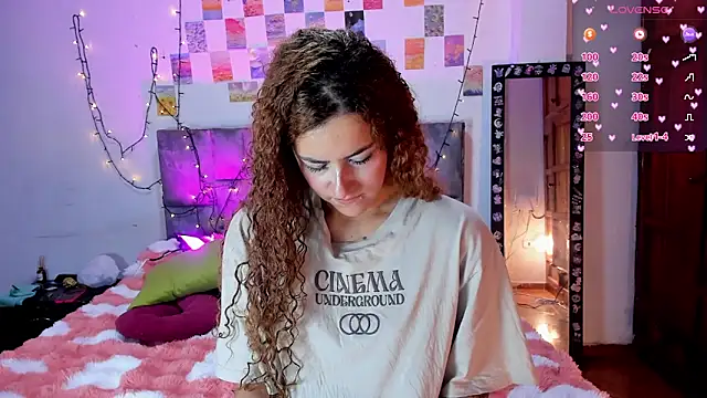 Snapshot of Isangel_ chatting on 04/10/26, 02:29 Isangel online show from 04/10/26, 02:29