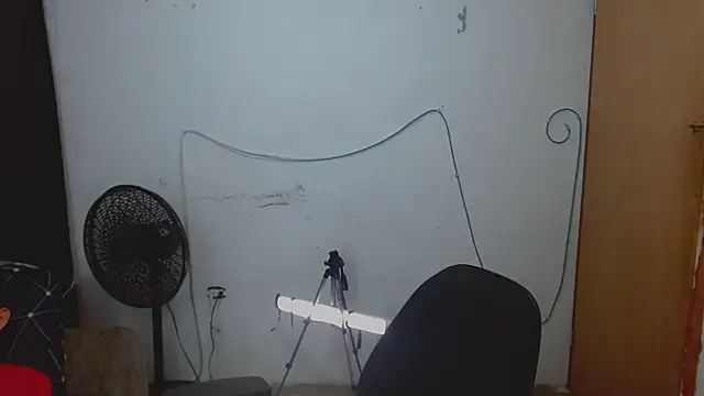 Alexxx lov online show from 04/09/26, 12:22