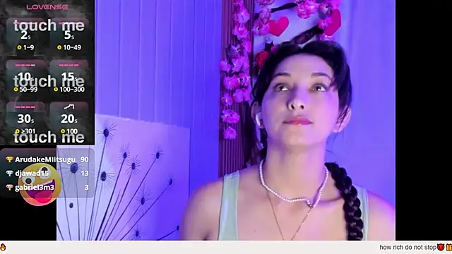 Snapshot of vicky__skinny_1 chatting on 03/16/25, 02:44 vicky skinny 1 online show from 03/16/25, 02:44