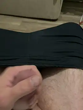 Snapshot of excementt chatting on 10/25/25, 11:38 excementt online show from 10/25/25, 11:38