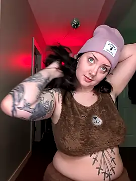 Snapshot of goblingirl888 chatting on 02/25/26, 06:57 goblingirl888 online show from 02/25/26, 06:57