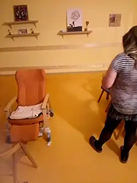 Adrianka online show from 11/12/25, 01:32