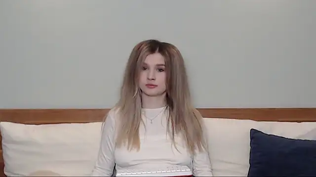 Snapshot of Chloe_Addison chatting on 02/10/25, 10:40 Chloe Addison online show from 02/10/25, 10:40