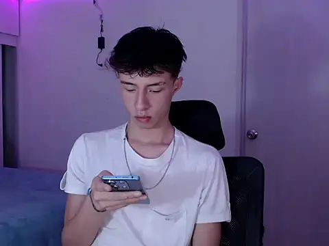 Juanmres online show from 03/11/26, 07:52