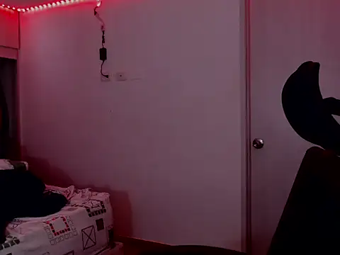 Juanmres online show from 02/13/26, 03:12