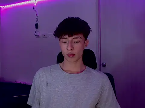 Juanmres online show from 02/05/26, 01:34